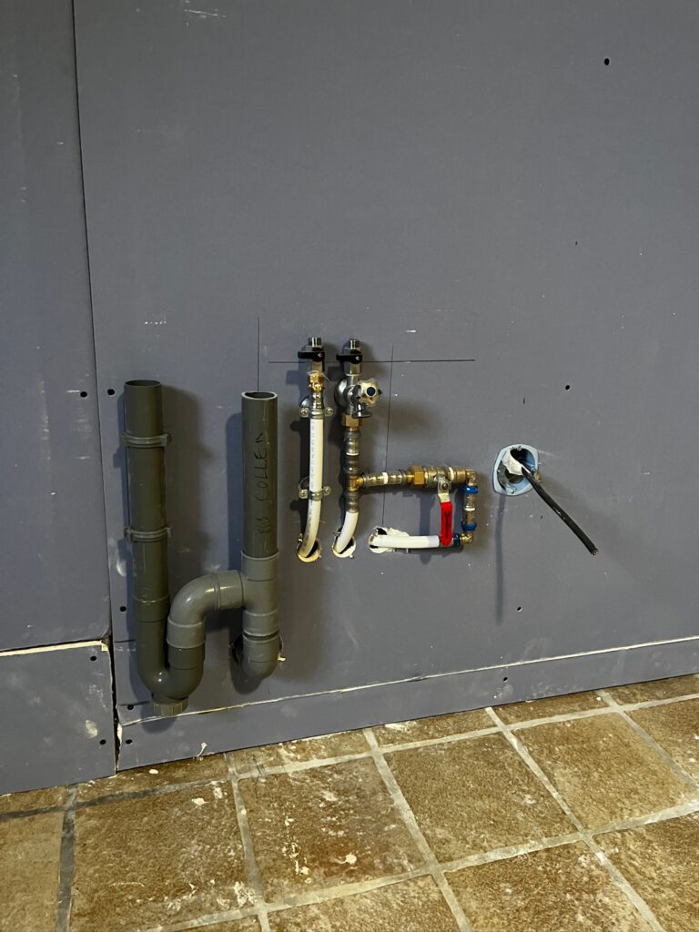 Raccordements hydrauliques d’une pompe à chaleur