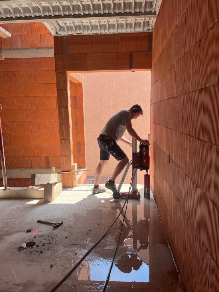Technicien en chantier de rénovation